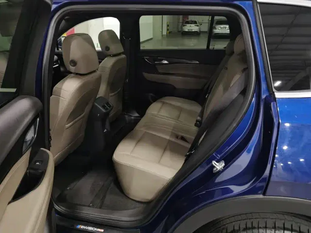 Buick Envision Plus — Фото автомобиля 15