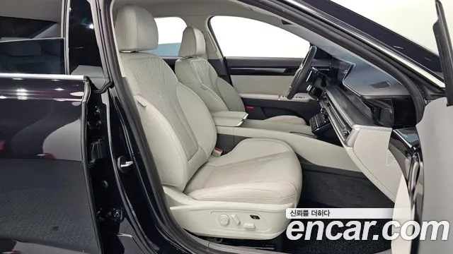 Hyundai Grandeur GN7 — Фото автомобиля 17