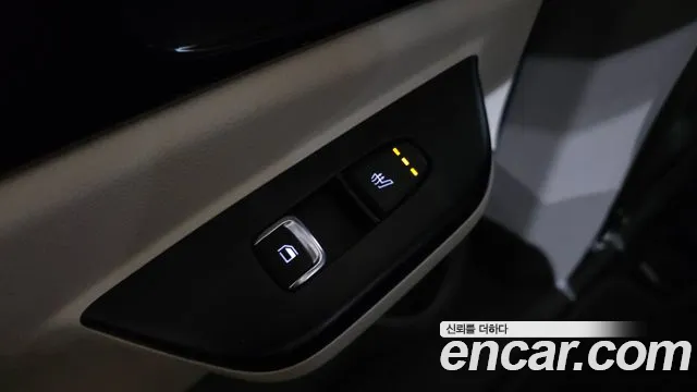 Kia Canival Carnival 4 поколение Бензин 9 мест Prestige — Фото автомобиля 19