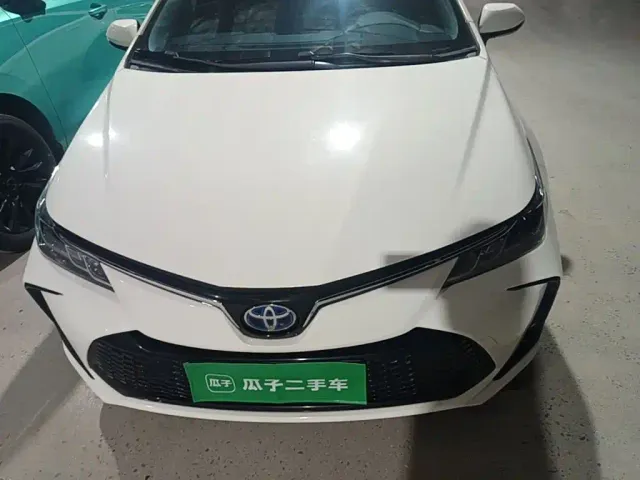Toyota Corolla — Фото автомобиля 2
