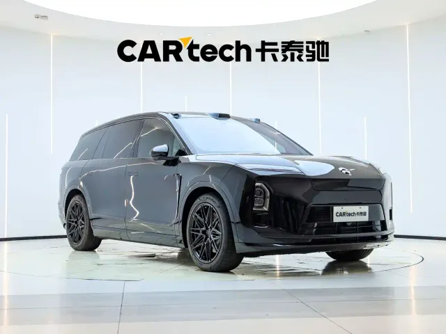 Nio ES8 — Фото автомобиля 2
