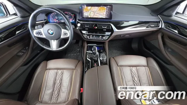 BMW 5 Series G30 — Фото автомобиля 7