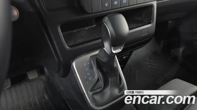Hyundai Staria Staria L3.5 Карго 3 места — Фото автомобиля 9