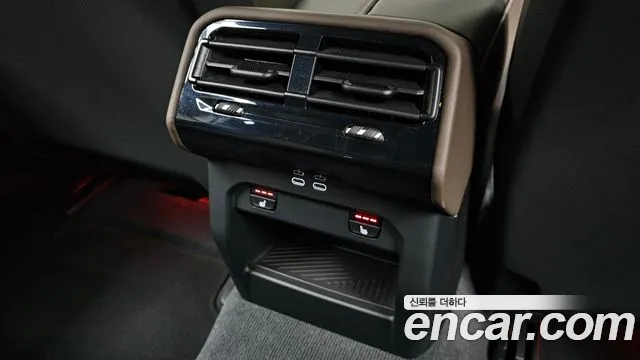 BMW 5 Series G60 — Фото автомобиля 30