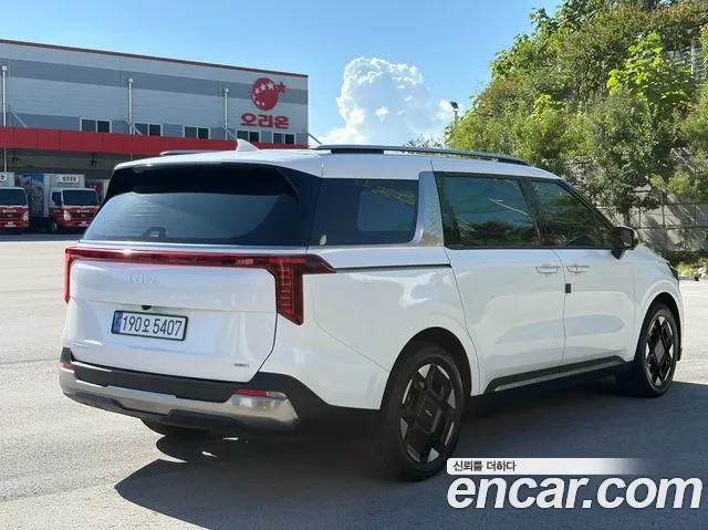 Kia Carnival 4th Gen — Фото автомобиля 2