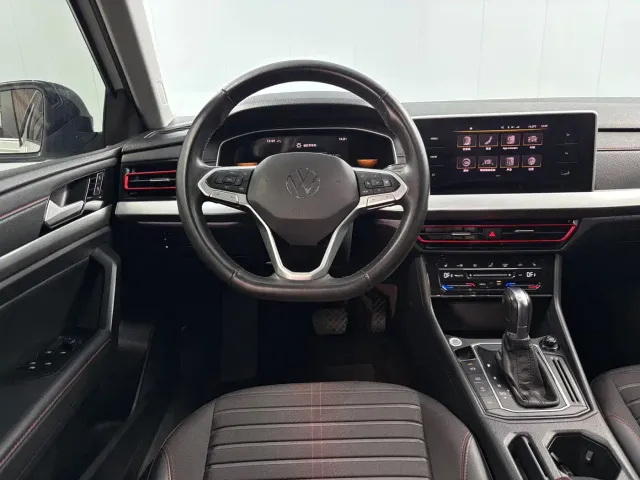Volkswagen Lavida — Фото автомобиля 5