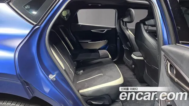 Kia EV6 — Фото автомобиля 11