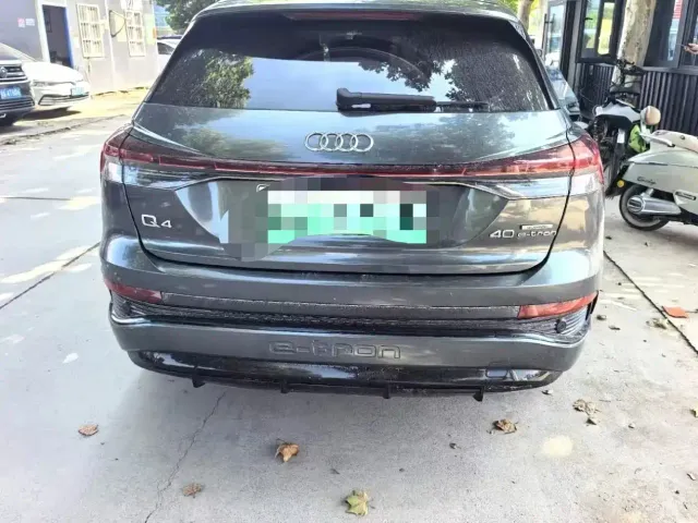 Audi Q4 e-tron — Фото автомобиля 8