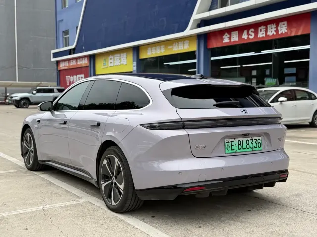 Nio ET5 Touring — Фото автомобиля 17