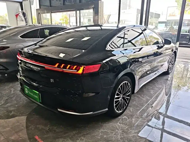 BYD Han — Фото автомобиля 6