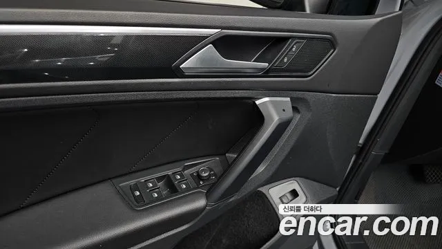 Volkswagen Tiguan Tiguan 2 поколение 2.0 TDI Prestige — Фото автомобиля 26