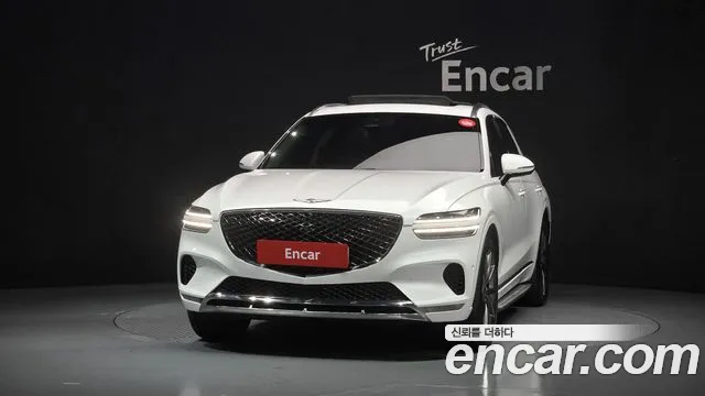 Genesis GV70 2.5T Бензин 2WD — Фото автомобиля 3