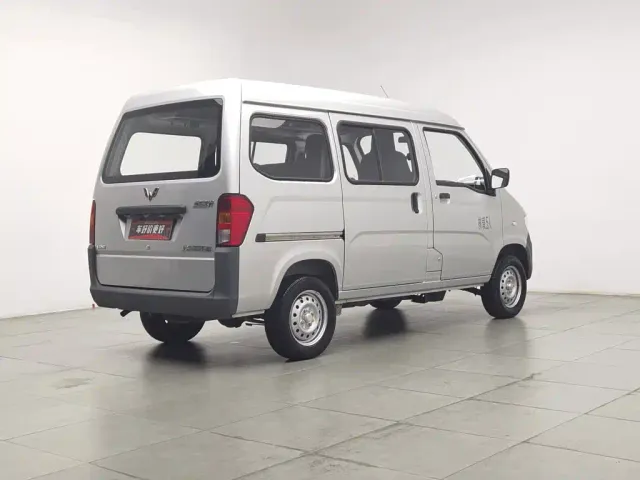 Wuling Zhiguang — Фото автомобиля 2