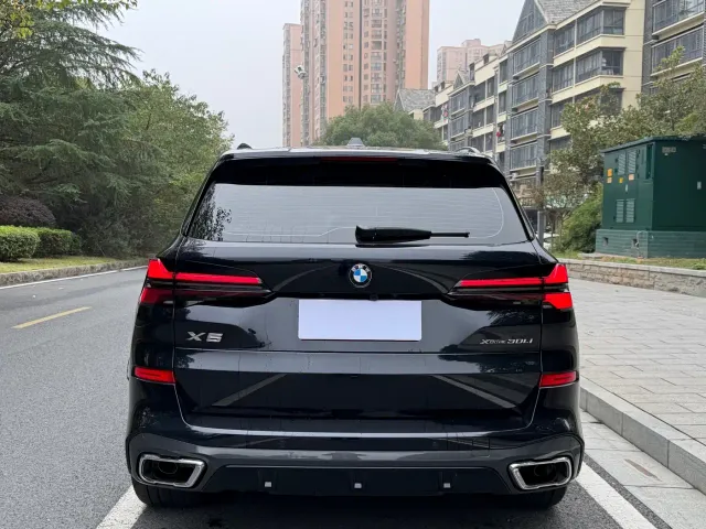 BMW X5 — Фото автомобиля 5