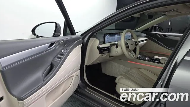 Genesis G80 Бензин 2.5 турбо AWD — Фото автомобиля 10