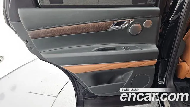 Genesis GV80 — Фото автомобиля 14