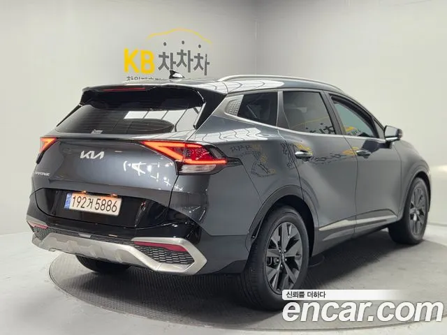 Kia Sportage Sportage 5-е поколение Бензин 1.6 турбо 2WD — Фото автомобиля 4