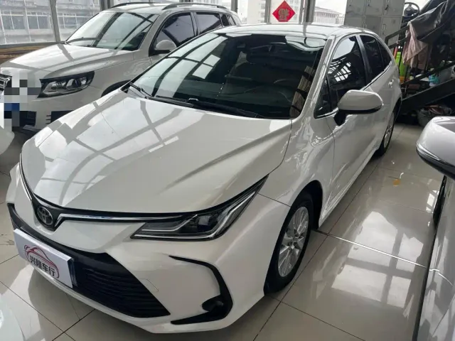 Toyota Corolla — Фото автомобиля 2