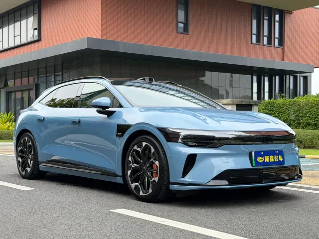 ZEEKR Zeekr 007GT 2025 AWD Smart Drive 75kWh — Фото автомобиля 3