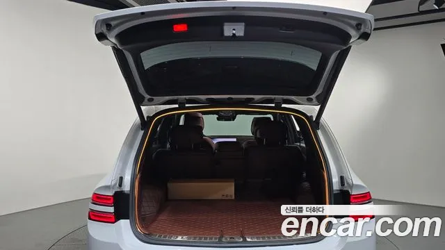 Genesis GV80 2.5T Бензин 2WD — Фото автомобиля 16