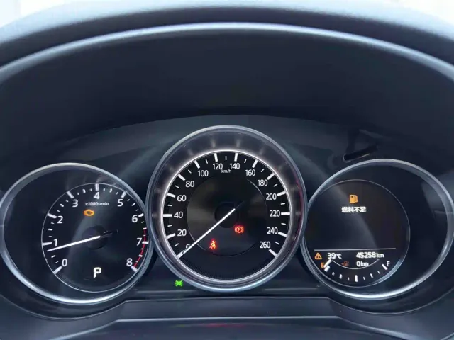 Mazda Atenza — Фото автомобиля 12