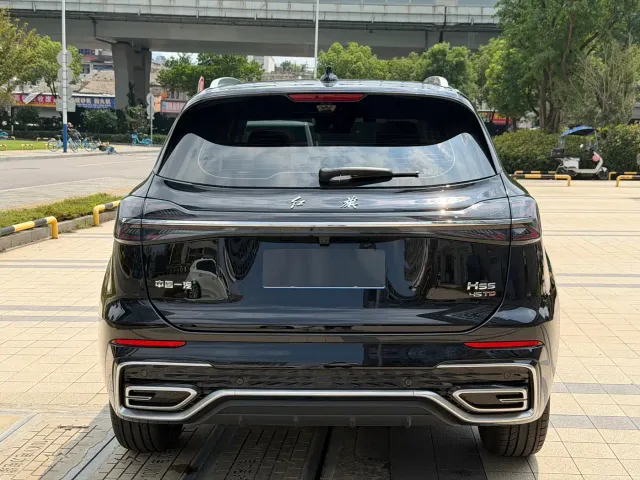 Hongqi HS5 — Фото автомобиля 16