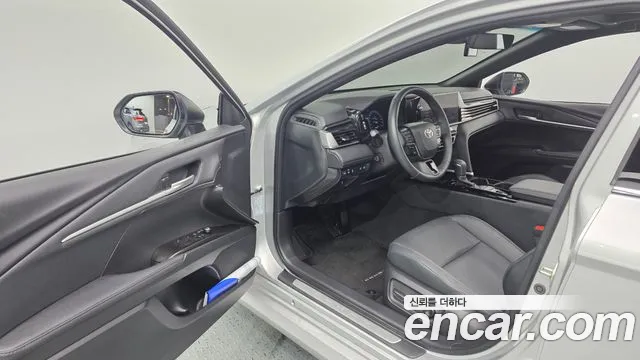 Toyota Camry XV80 — Фото автомобиля 15