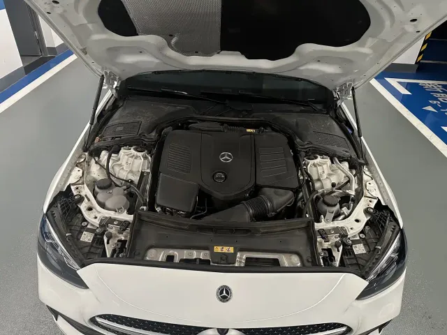 Mercedes-Benz C-Class — Фото автомобиля 16