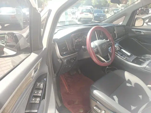 GAC Trumpchi M8 — Фото автомобиля 12