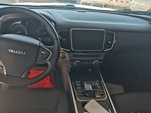 Isuzu Lingtuo — Фото автомобиля 12