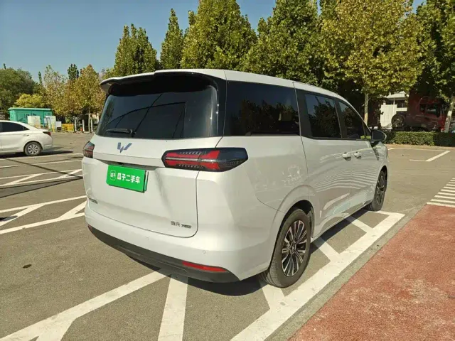 Wuling Starlight 730 — Фото автомобиля 6