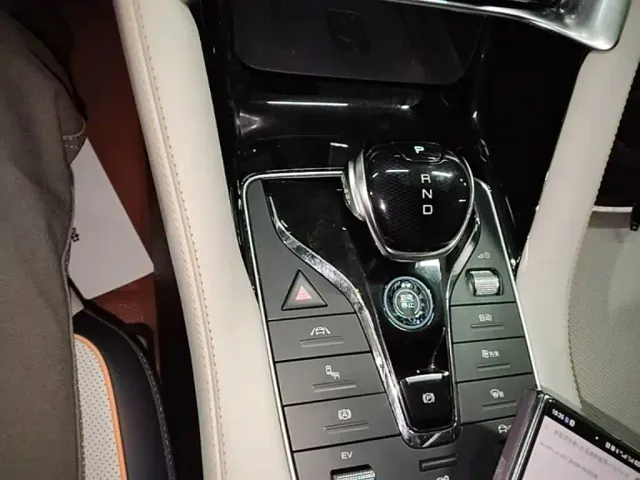 BYD Song PLUS — Фото автомобиля 13