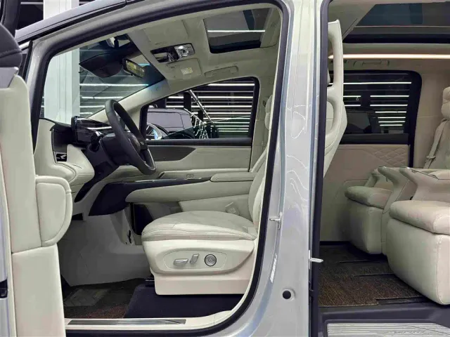 Buick Zhijing Shijia — Фото автомобиля 8