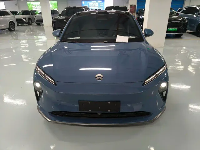 Nio ET5 — Фото автомобиля 2