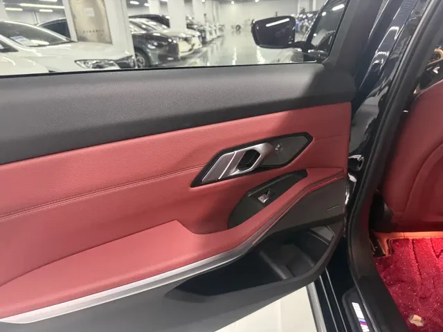 BMW 3 Series — Фото автомобиля 11