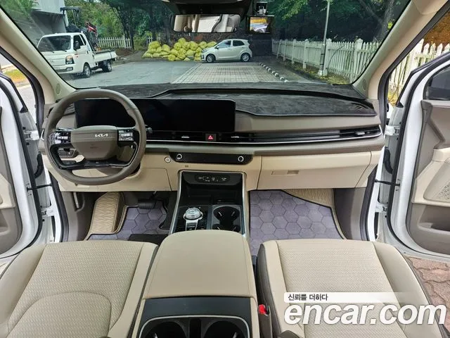 Kia Carnival 4th Gen — Фото автомобиля 11