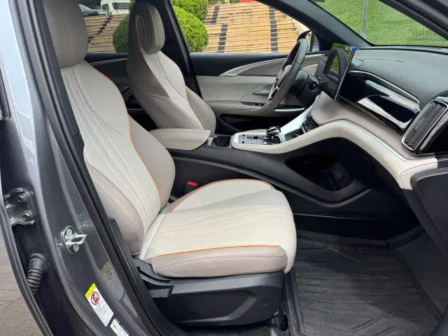 BYD Song Pro — Фото автомобиля 17