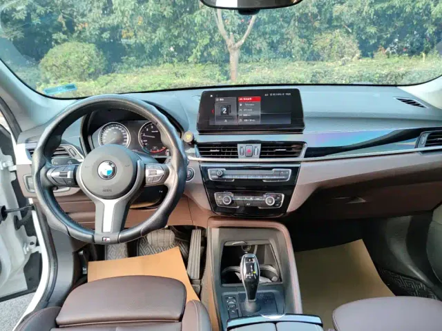 BMW X1 — Фото автомобиля 9