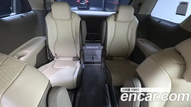 Kia Canival Новый Carnival 4 поколение Дизель 9 мест Signature — Фото автомобиля 30