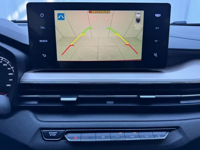 Geely Vision X3 — Фото автомобиля 8