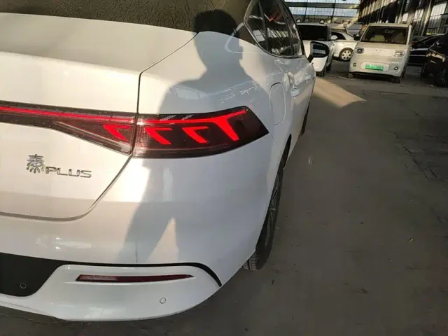 BYD Qin PLUS — Фото автомобиля 7