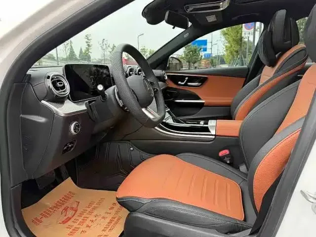 Mercedes-Benz C-Class — Фото автомобиля 4