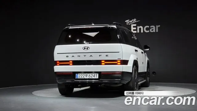 Hyundai Santafe — Фото автомобиля 4