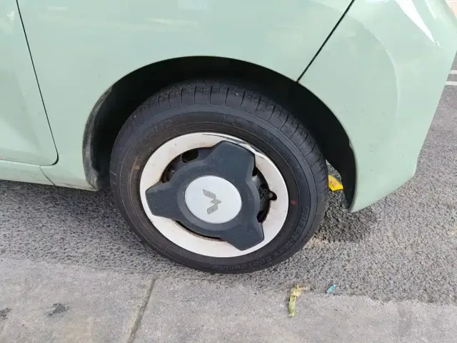 Wuling Hongguang Mini EV — Фото автомобиля 10