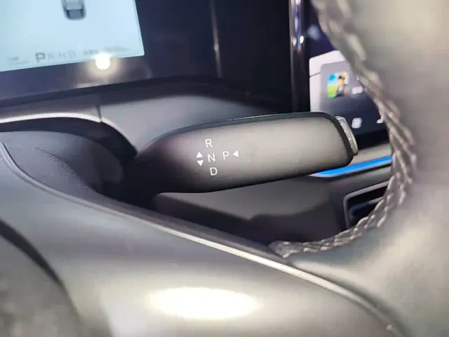 BYD Song L DM-i — Фото автомобиля 13
