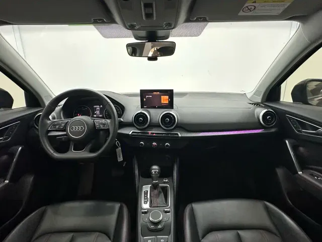 Audi Q2L — Фото автомобиля 12