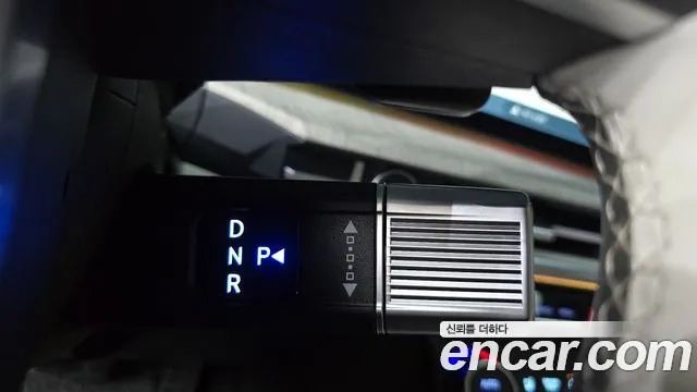 Hyundai Santa Fe MX5 — Фото автомобиля 9