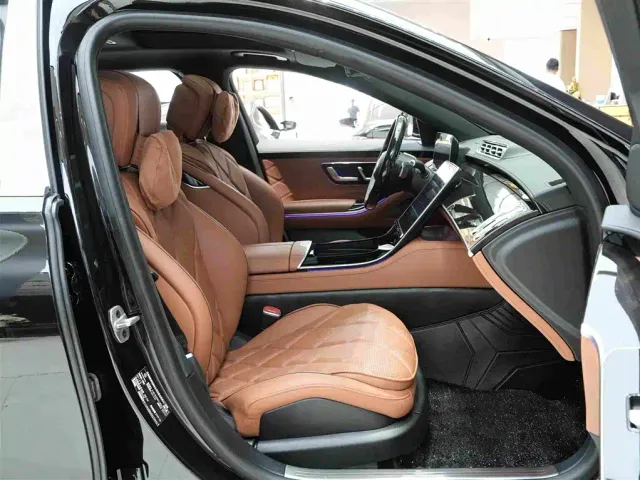 Mercedes-Benz Maybach S-Class — Фото автомобиля 12