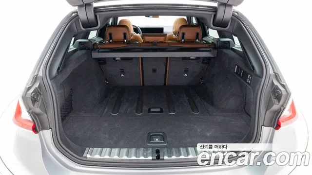 BMW 3 Series G20 — Фото автомобиля 12