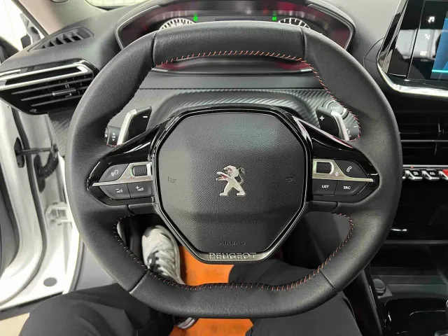 Peugeot Peugeot 2008 2022 230THP THE ONE — Фото автомобиля 11